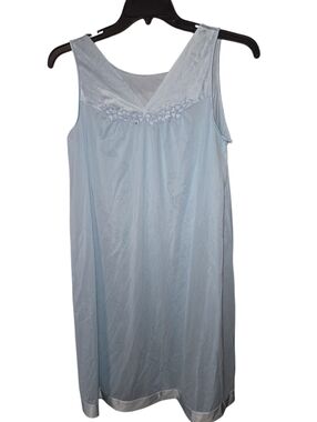Vanity Fair Vintage Nightgown..M